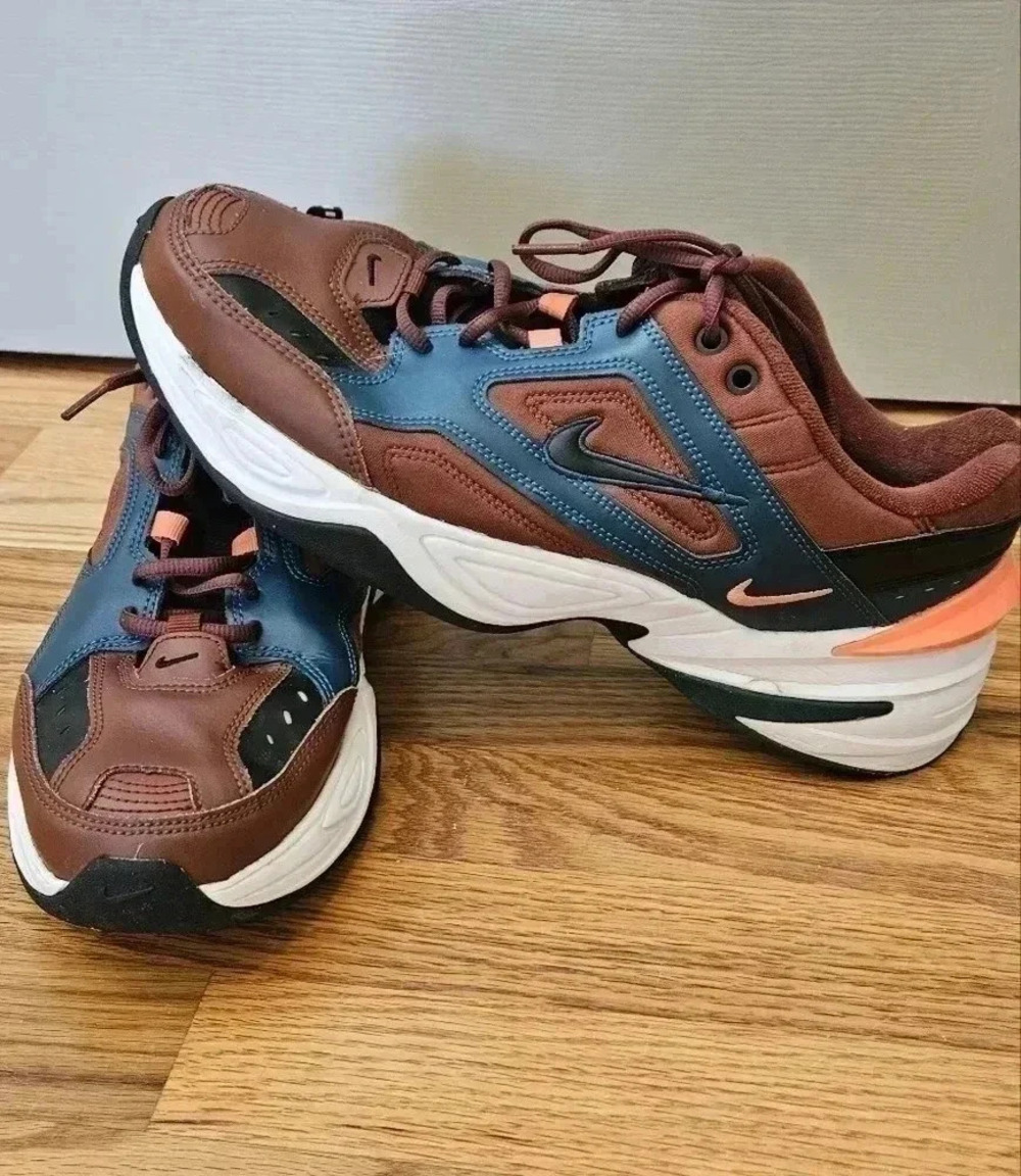 Nike M2K TECHNO Mahoney Sneakers Size 11.5